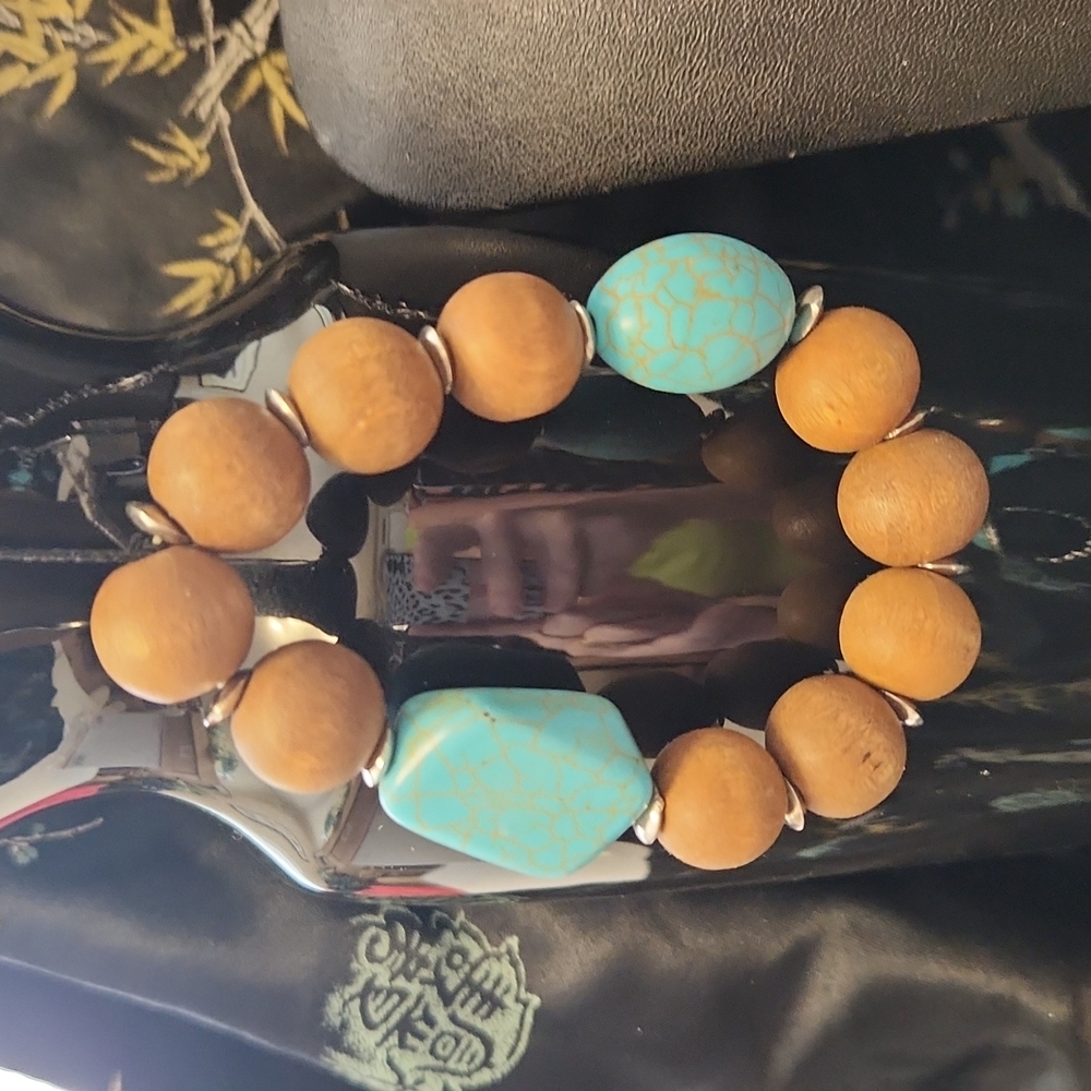 Long Necklace Set - Picture 3 of 5